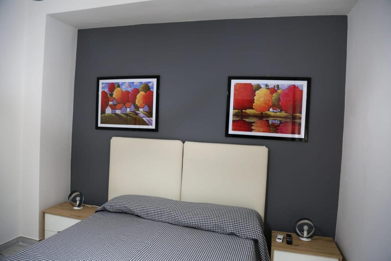 Home Mazzei Piazza Bilotti コゼンツァ 部屋 写真