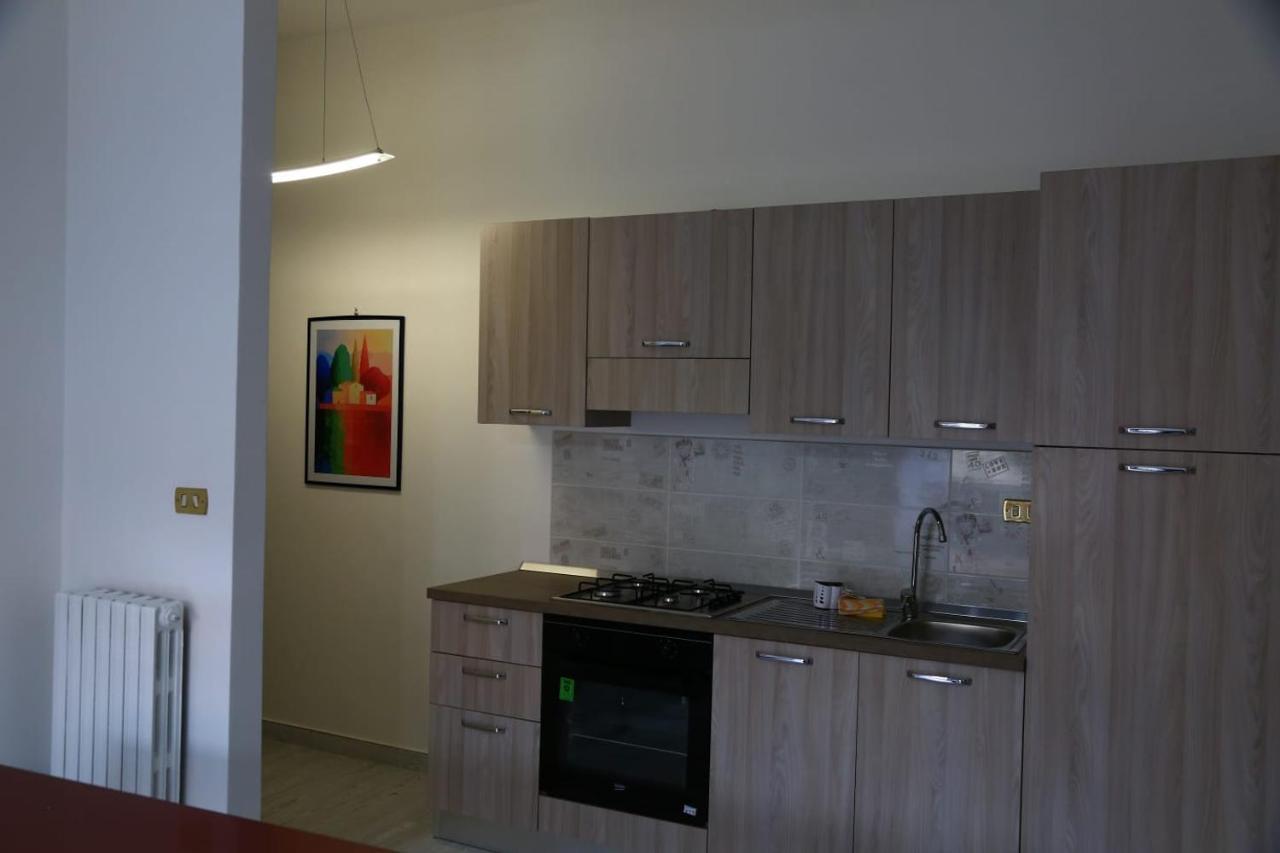 Home Mazzei Piazza Bilotti コゼンツァ 部屋 写真