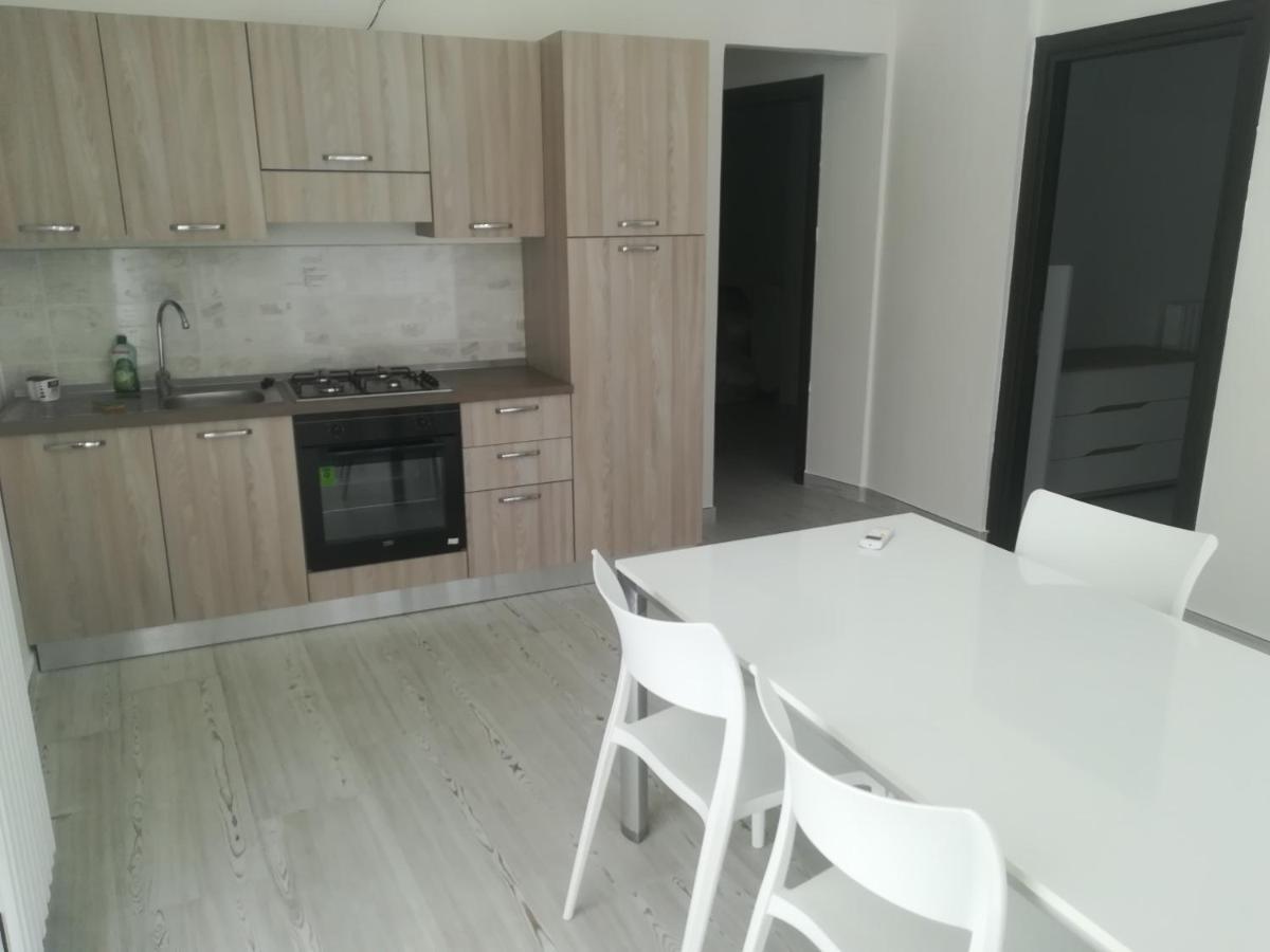 Home Mazzei Piazza Bilotti コゼンツァ 部屋 写真