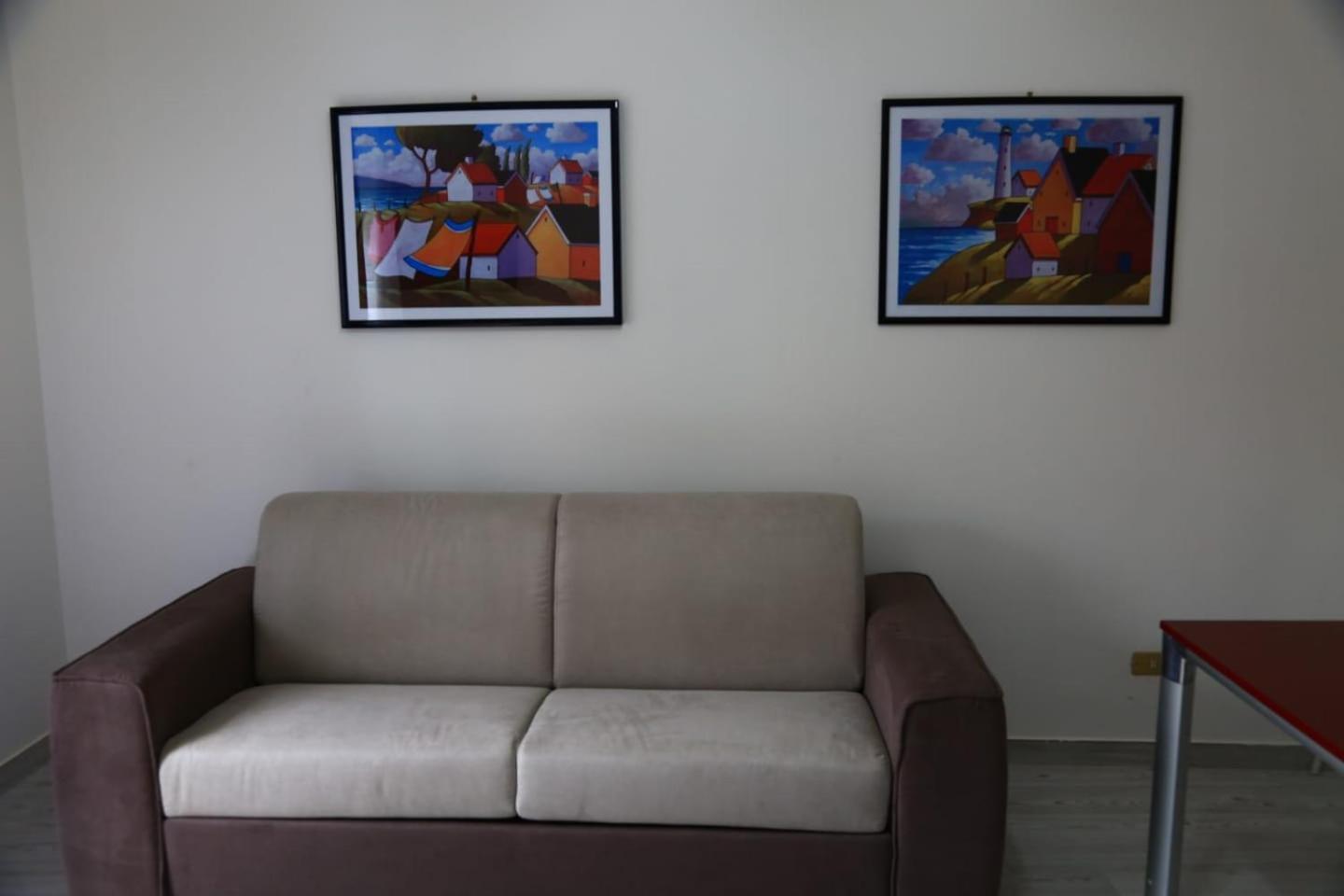 Home Mazzei Piazza Bilotti コゼンツァ 部屋 写真
