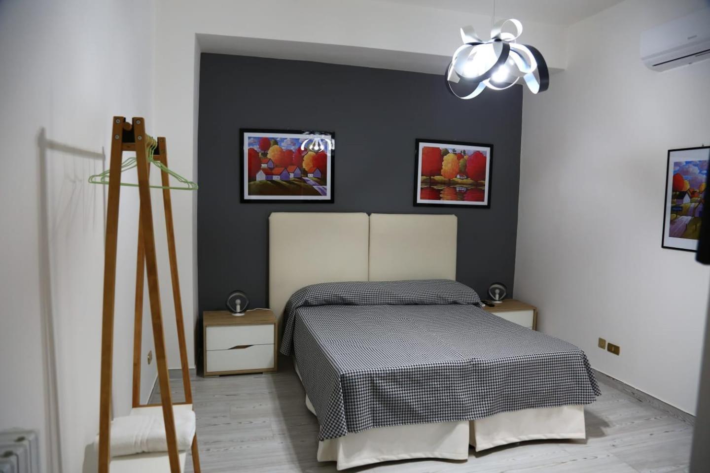 Home Mazzei Piazza Bilotti コゼンツァ 部屋 写真